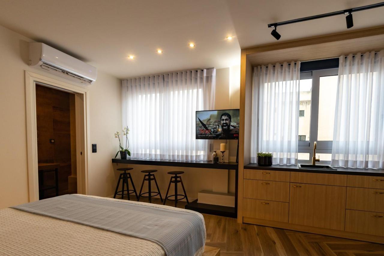 Triple A - Prime Location - Between Monastiraki & Syntagma Square-Free Parking! Athens Ngoại thất bức ảnh