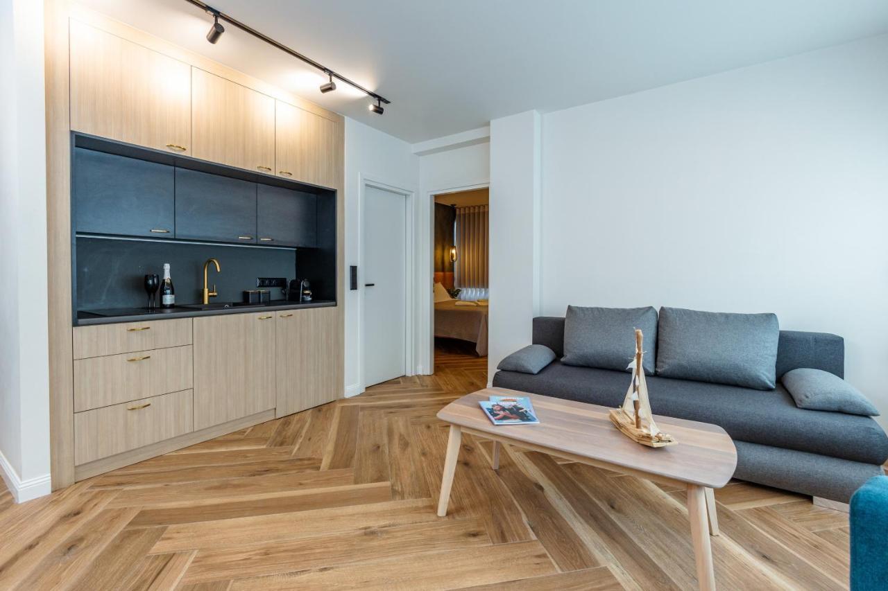 Triple A - Prime Location - Between Monastiraki & Syntagma Square-Free Parking! Athens Ngoại thất bức ảnh